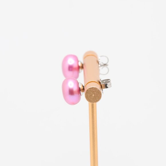 Vintage Sterling Silver Purple Fake Pearl Stud Earrings - Picture 2 of 5